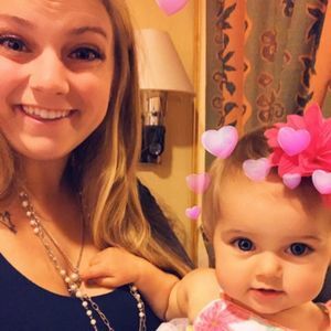 Meet your Posher, Holly